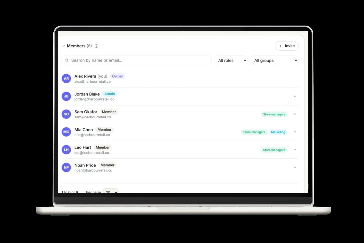 أعضاء الفريق مع أدوارهم ومجموعاتهم في Screenflex